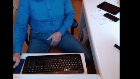 dutchpornking2 online show from November 1, 2:27 pm