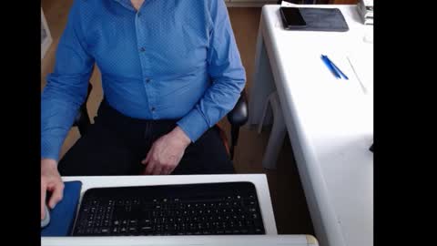 dutchpornking2 online show from February 5, 11:25 am