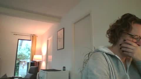 dutchsmooth online show from December 3, 7:38 am