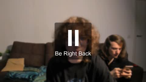 Georg and Max online show from January 18, 1:42 pm