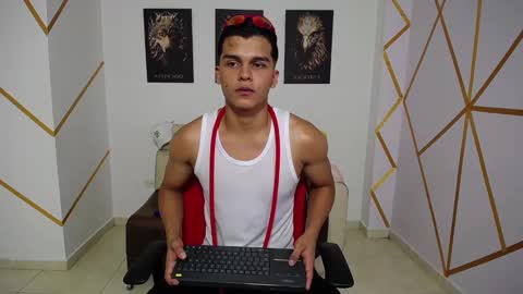 Snapshot of dwayne_brown chatting on January 26, 8:02 pm dwayne_brown online show from January 26, 8:02 pm