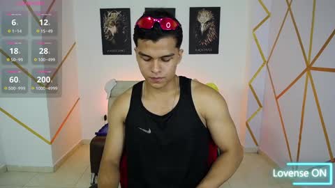 Snapshot of dwayne_brown chatting on February 24, 8:36 pm dwayne_brown online show from February 24, 8:36 pm