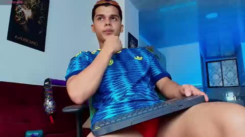 dwayne_brown online show from June 8, 1:56 pm