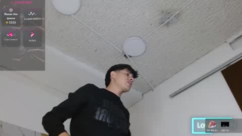 dyla_n18_ online show from March 13, 12:03 am