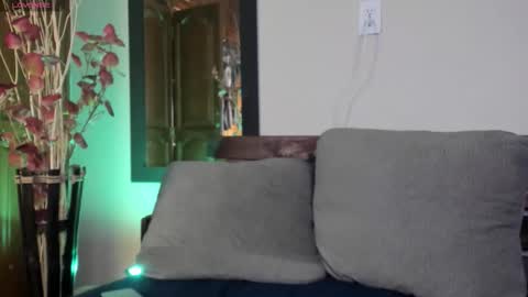 dylan_coleman1 online show from February 17, 5:17 am