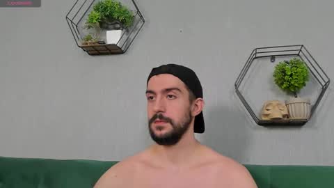 Dylan online show from September 22, 11:47 am