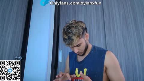 dylanxfun online show from October 23, 8:53 pm