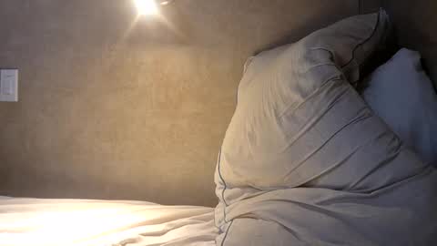 dylp400 online show from September 29, 11:42 am