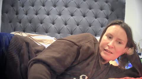 Nadia Ferreira  online show from February 22, 7:27 pm