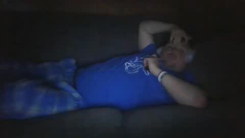 Eazyb91 online show from April 3, 3:46 am