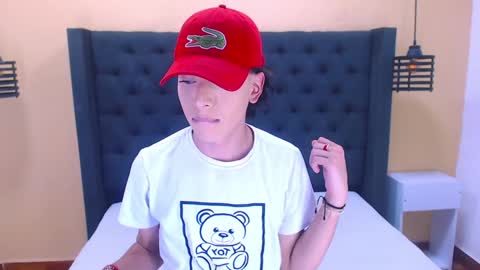 Snapshot of eban_dustan chatting on January 31, 9:37 pm Eban online show from January 31, 9:37 pm