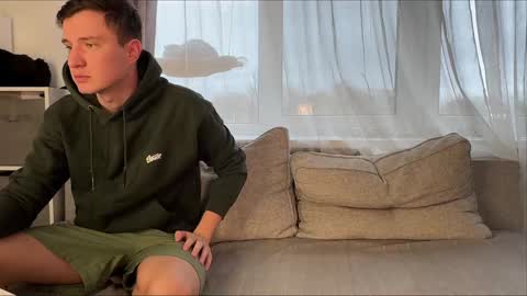 Custom content and video calls are available as well  online show from November 4, 9:54 am