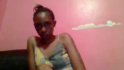 Ebon Fantasy1s online show from April 15, 10:21 pm