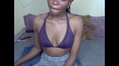 Snapshot of eboniana chatting on March 3, 12:28 pm eboniana online show from March 3, 12:28 pm