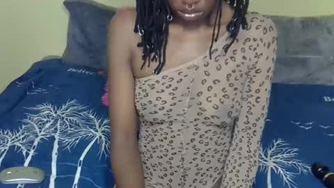 Snapshot of eboniana chatting on February 9, 11:15 pm eboniana online show from February 9, 11:15 pm