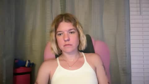 americnbarbie online show from April 7, 2:13 am