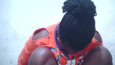 Snapshot of ebony_candy1998 chatting on March 10, 7:33 am ebony_candy1998 online show from March 10, 7:33 am