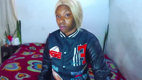 Snapshot of ebony_chayna chatting on March 3, 11:14 pm chayna smith online show from March 3, 11:14 pm