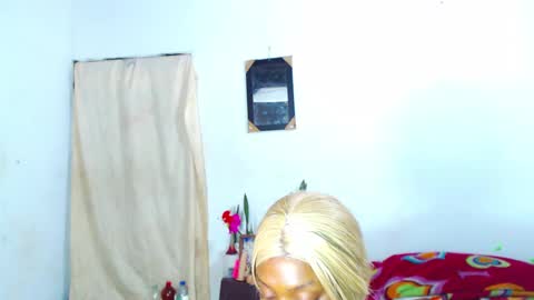 Snapshot of ebony_chayna chatting on February 25, 1:41 am chayna smith online show from February 25, 1:41 am