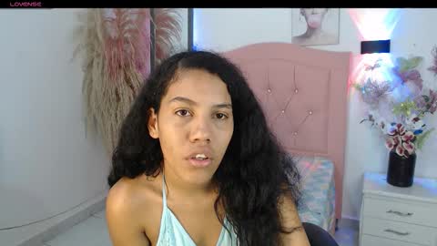 ebony_foxxx online show from January 13, 3:47 am