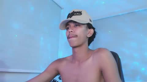 ebony_fuckboy online show from November 12, 8:00 pm