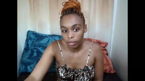 ebony_love00 online show from November 13, 9:34 am