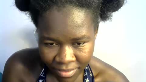 ebony_lynne online show from May 1, 8:19 am