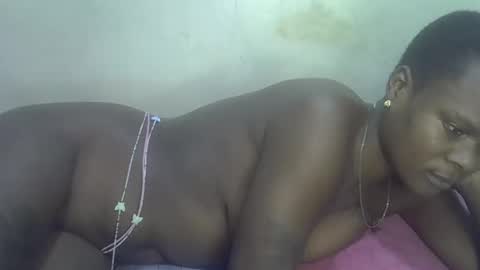 ebony_pearl59 online show from November 16, 8:33 pm