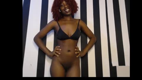 Ella online show from September 28, 11:14 pm