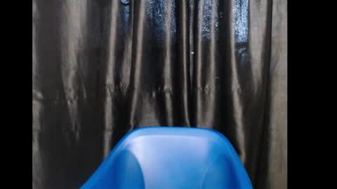 Queen online show from February 1, 8:11 am