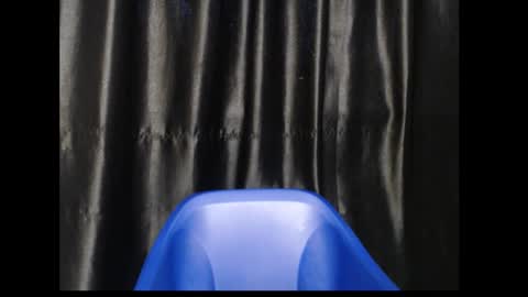 Queen online show from February 10, 9:56 am