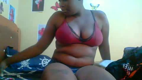 ebony_toto online show from December 9, 3:00 pm