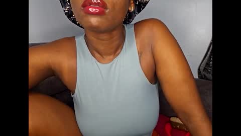 Ebony Melanie online show from October 12, 9:27 pm