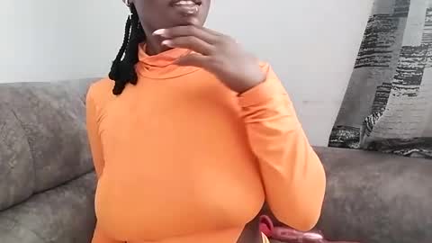 Ebony Melanie online show from February 26, 5:24 am