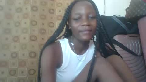 Snapshot of ebonycutegal4 chatting on February 19, 9:39 am MELLEN online show from February 19, 9:39 am