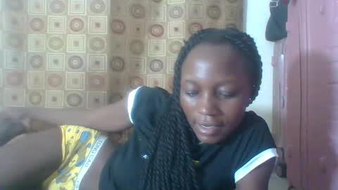 Snapshot of ebonycutegal4 chatting on February 19, 4:55 pm MELLEN online show from February 19, 4:55 pm