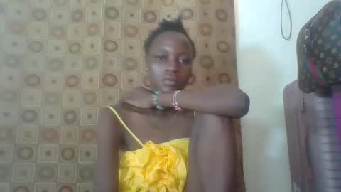 Snapshot of ebonycutegal4 chatting on February 25, 9:20 am MELLEN online show from February 25, 9:20 am