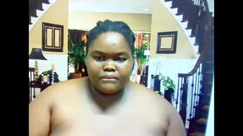 ebonyhotbuns4u2luv online show from March 4, 5:53 am