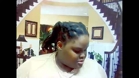 ebonyhotbuns4u2luv online show from February 27, 7:19 am