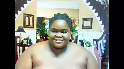 ebonyhotbuns4u2luv online show from March 5, 10:10 pm