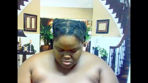 ebonyhotbuns4u2luv online show from February 26, 10:27 am