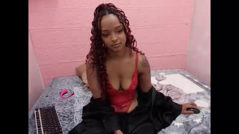 ebonykel online show from December 3, 6:14 am