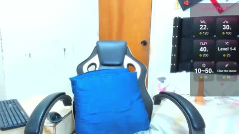 Angela online show from March 7, 11:16 pm