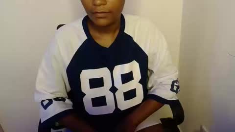Snapshot of ebonylolo chatting on February 18, 9:20 pm ebonylolo online show from February 18, 9:20 pm
