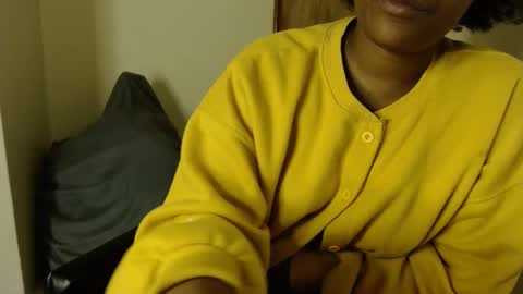 Snapshot of ebonylolo chatting on December 8, 11:51 pm ebonylolo online show from December 8, 11:51 pm