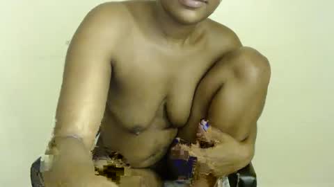 Snapshot of ebonylolo chatting on February 2, 3:32 am ebonylolo online show from February 2, 3:32 am