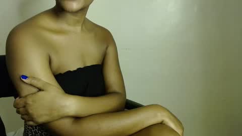 Snapshot of ebonylolo chatting on February 3, 2:47 am ebonylolo online show from February 3, 2:47 am