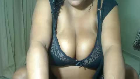 Snapshot of ebonymel34 chatting on October 12, 2:15 am IsMelissacandy online show from October 12, 2:15 am