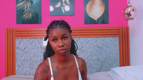 ebonyndsavage online show from April 1, 7:44 pm
