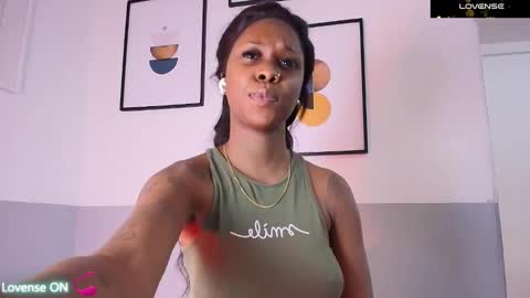 ebonyndsavage online show from February 21, 7:54 pm